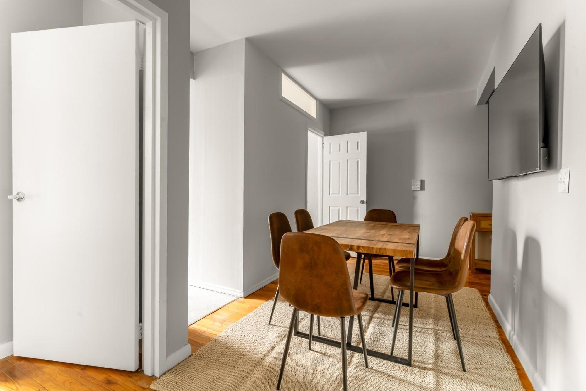 Stunning 3-bedroom In The Heart Of East Village Manhattan!